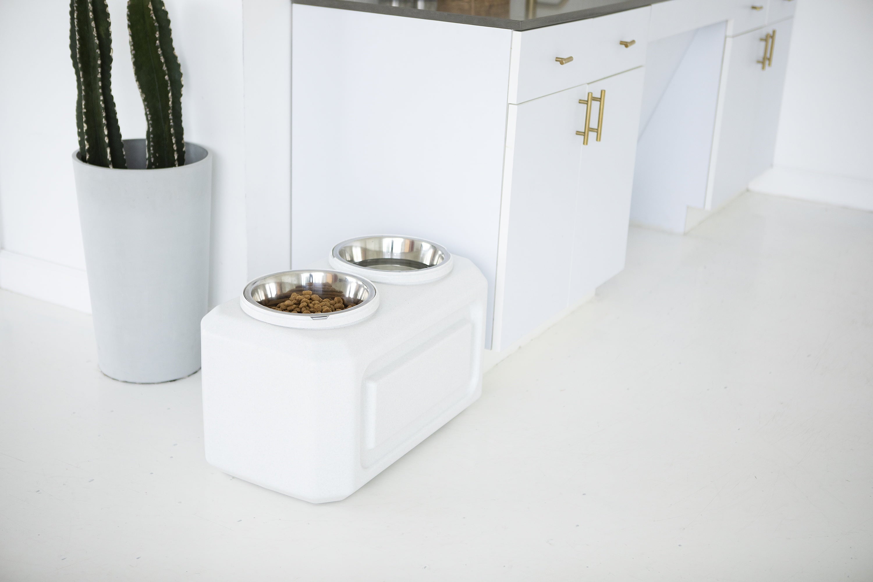 Vittles Vault 2-In-1 Elevated Stainless Steel Dog Bowls with 50 Lb Dry Food Storage, White